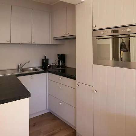 Sunshine, Zeedijk 335 , Studio, Nieuw Westende Bad *