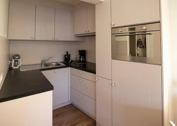 Sunshine, Zeedijk 335 , Studio, Nieuw Westende Bad *